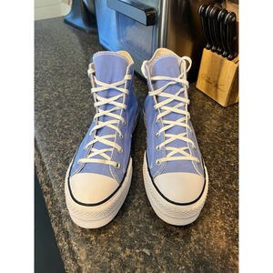 Converse Chuck Taylor Platform Hi, A00908F
Royal Pulse/Blk/White Sneakers